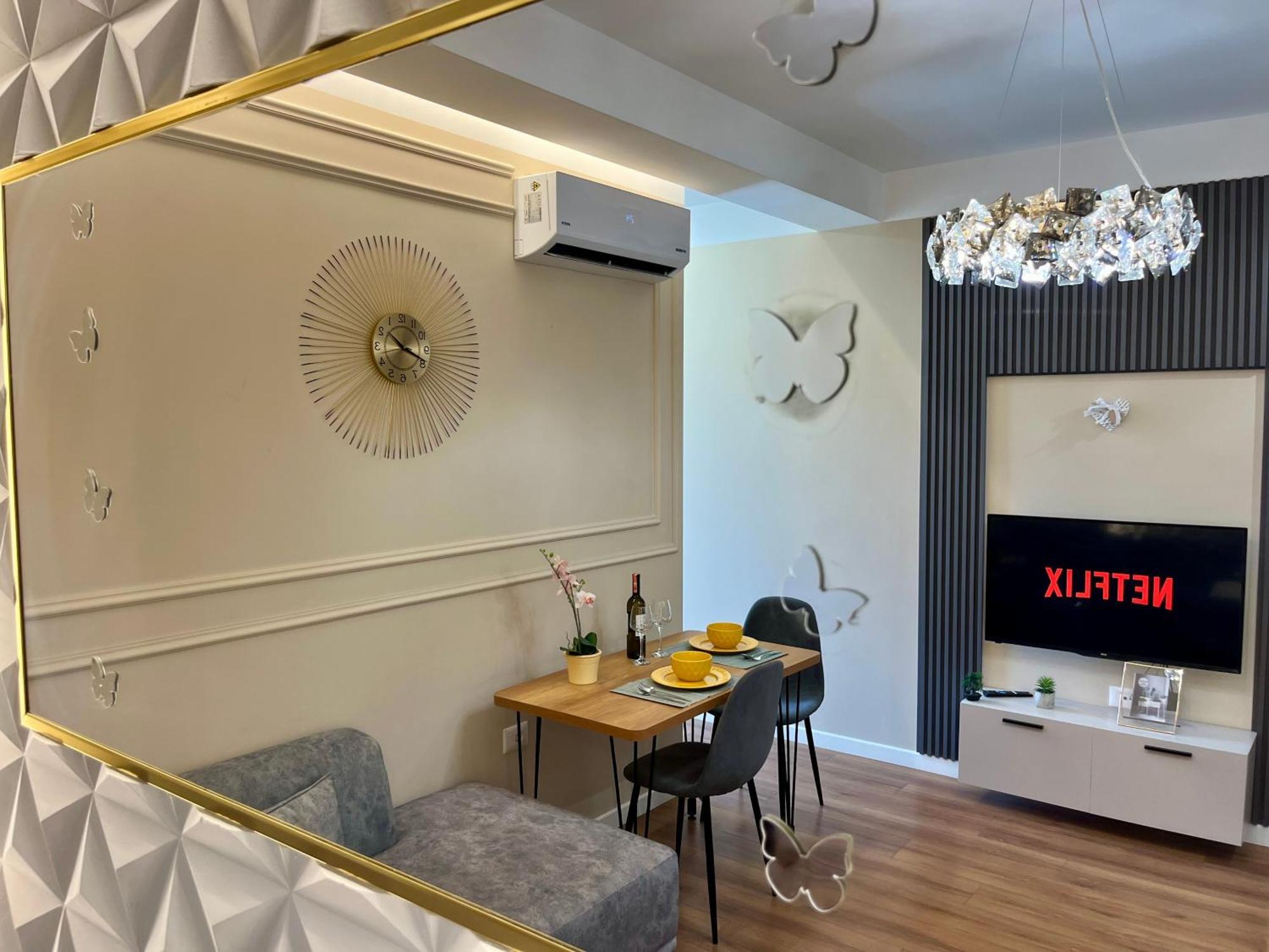 City Center Cozy Apartment Tiranë Luaran gambar