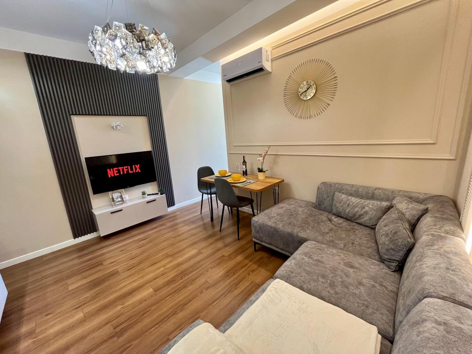 City Center Cozy Apartment Tiranë Luaran gambar